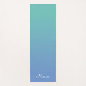 淡色ティール（緑がかった色）からコーンフラワーブルーへのグラデーション ヨガマット (正面)