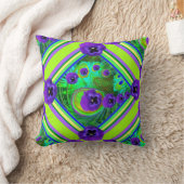 淡黄緑の春の緑の紫色のパンジーの花柄 クッション (ブランケット)