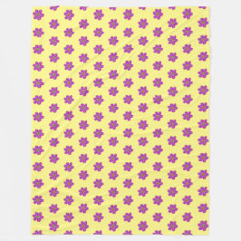 淡黄色の紫色の花 フリースブランケット