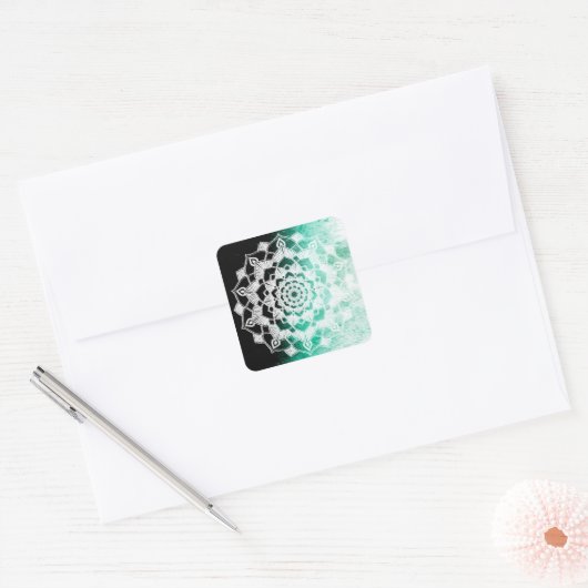 深いかわいらしグリーンマンダラ抽象芸術 スクエアシール (封筒)