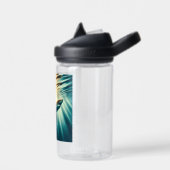 深いの青い海と日光の中でサメ ウォーターボトル (左面)