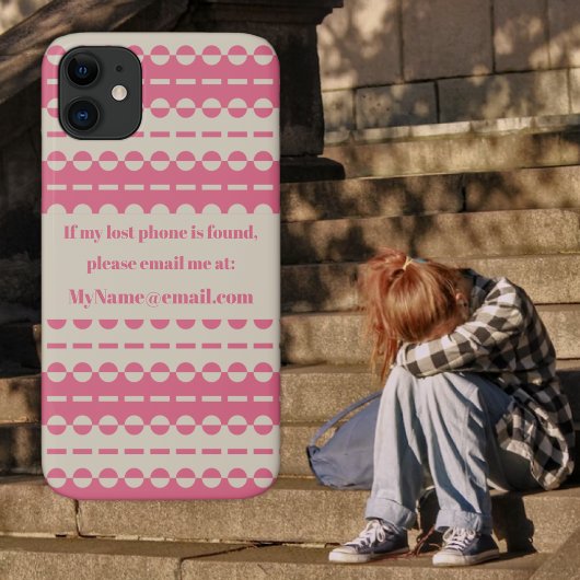 深いクリームストライプとサーモンピンクのプリーツの Case-Mate iPhoneケース