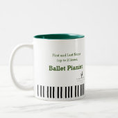 深いグリーンI PDDホワイトバレエピアニストのパーズ。2対 ツートーンマグカップ (左)