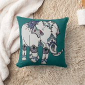 深いターコイズによって装飾される象のクッション クッション (ブランケット)