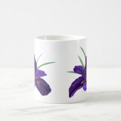 深いパープルボグウォーターアイリスイラストレーション コーヒーマグカップ (中央)