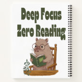 深いフォーカス読ゼロのCapybara Notebook | おもしろい ノートブック (裏面)