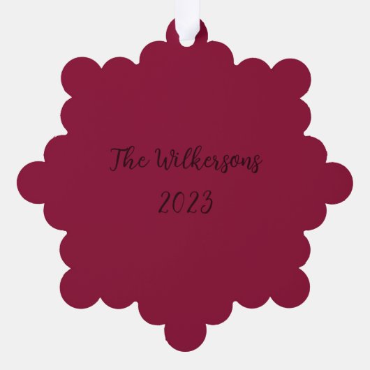 深いブルゴーニュレッド万華鏡のように千変万化するパターンクリスマス オーナメントカード (裏面)