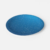 深いブルーウォーターと小さな泡 ペーパープレート (アングル)