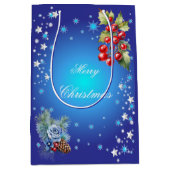 深いブルースターズアンドレッドベリーメリークリスマス ミディアムペーパーバッグ (正面)