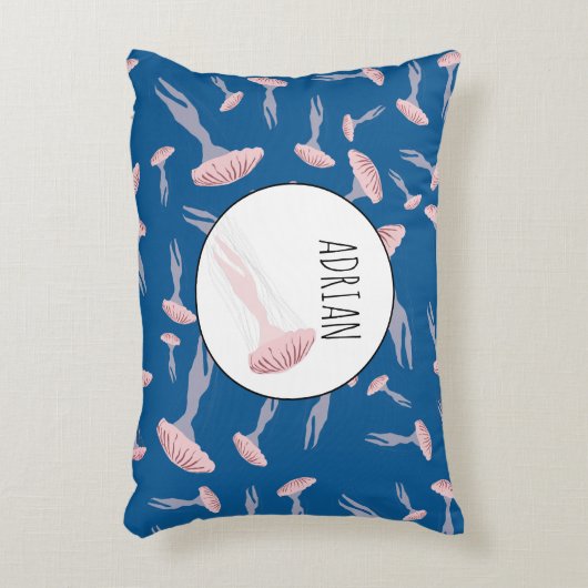 深いブルー海クラゲ模様名前をカスタムする アクセントクッション (正面(垂直))