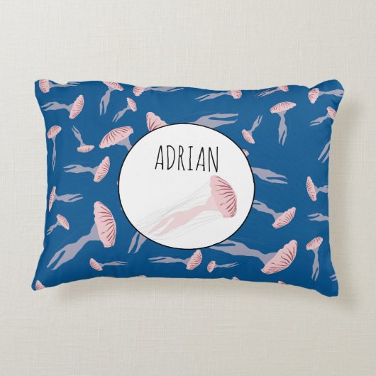 深いブルー海クラゲ模様名前をカスタムする アクセントクッション (裏面)