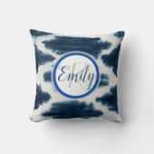 深いブルー&ホワイトしぼり絞り染めモノグラム名 クッション (正面)