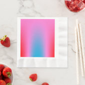 深いマゼンタピンクから赤と青のオーリグラデーション 縁ありランチョンナプキン (インサイチュ)