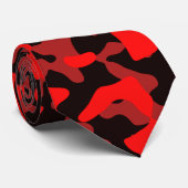 深いレッドカモフラージュin明るい赤と黒 ネクタイ (ロール)