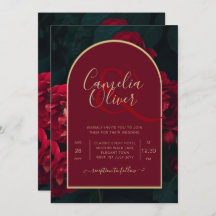 深いレッドローゼズフォレストグリーンウィンターウェディング