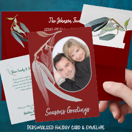 深いレッド&ソフトグリーン離れのクリスマスミニマル。 シーズンカード