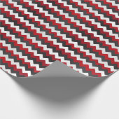 深いレッド、ブラックとホワイトのシェブロン ラッピングペーパー (角)