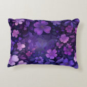 深い紫色の花のアクセント枕 アクセントクッション (裏面)