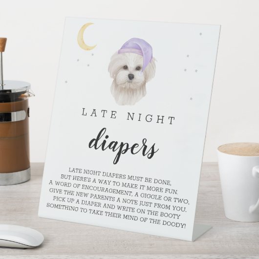 深夜おむつ白いマルチーズ犬の赤ちゃんシャワー 台座サイン (インサイチュ)