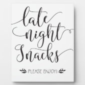 深夜の軽食が看板に フォトプラーク (正面)