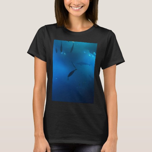 深海の水生魚 Tシャツ (正面)
