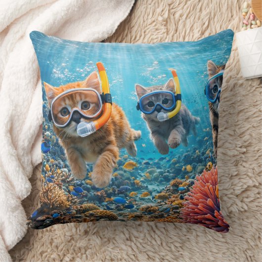 深海ダイビングの子猫の幻想的な水中スノーケリング クッション (ブランケット)