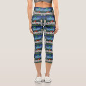 深紅色とクリスマスライト冬の雪 カプリレギンス (裏面)