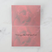 深紅色のバラのハッピーバースデー カード (内部)