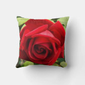 深紅色の栄光のばら色の枕 クッション (裏面)