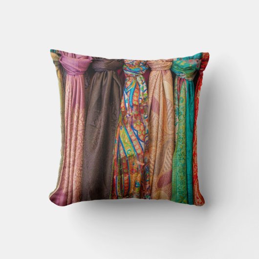 混ぜ合わせ色の織物工場 クッション (正面)