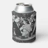 混雑したバーカップルのシーン 缶クーラー (缶裏面)