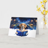 清い犬が大きな本を読んでいる回復記念日 カード (黄色い花)
