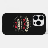 清掃員だってヒーローが必要なんだ!教師たちを支えるために Case-Mate iPhoneケース (裏面 (横))