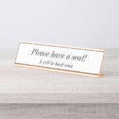 清潔エレガントで「座って！」 デスクネームプレート (正面)