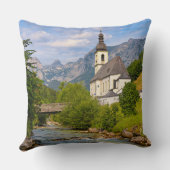 渓流景観を持つ山岳教会 クッション (裏面)