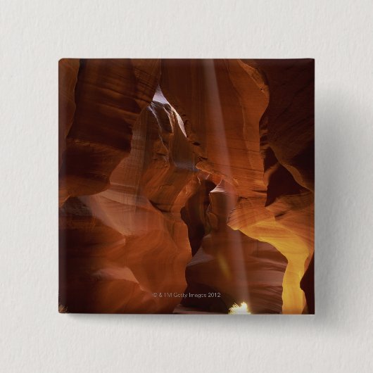 渓谷の床のtumbleweedに当る太陽光線 缶バッジ (正面)