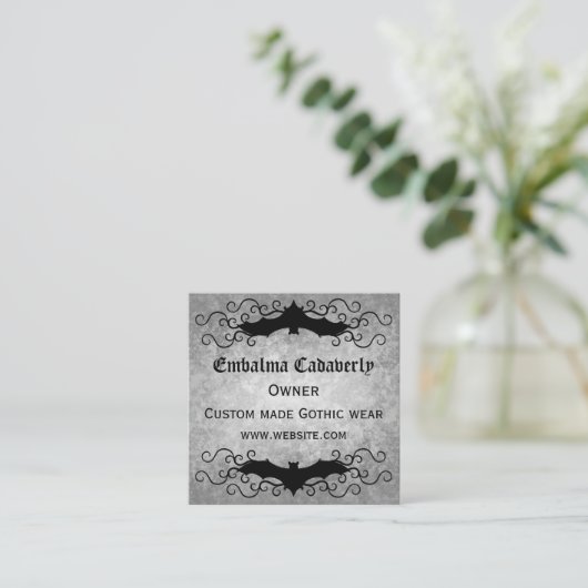渦巻きビクトリアンが美しいゴシックこうもり スクエア名刺 (スタンド正面)