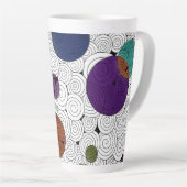 渦巻き旋回と円マグカップ カフェラテマグ (右アングル)