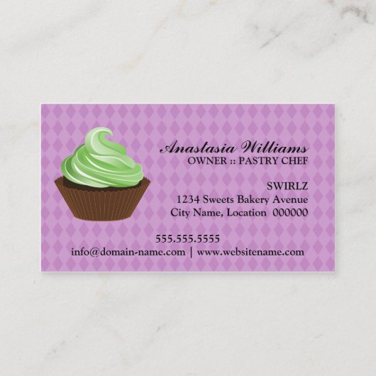 渦巻のカップケーキのベーカリーの紫色の着氷 名刺 (裏面)