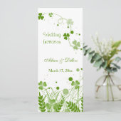 渦巻形の牧草地のアイリッシュ結婚シャムロック 招待状 (スタンド正面)