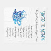 渦巻芸術的き模様の青コーヒーカップ フリースブランケット (正面(横))