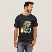 測って切って悪態ついて繰り返す 木工 ウッドワーキング Tシャツ (正面フル)