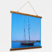 港に向かう巡礼者 吊り下げ型タペストリー (傾斜あり)