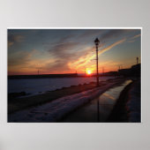 港の近くの日没の壁画写真 ポスター (正面)