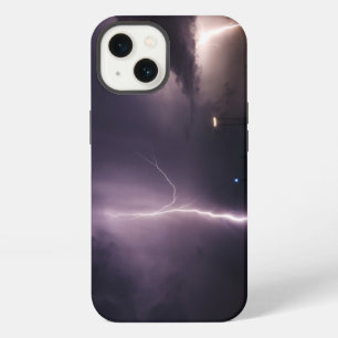 港都市上の稲妻 iPhone 13ケース