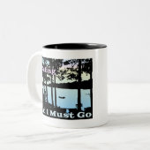 湖が来て行かねばならない ツートーンマグカップ (正面左)