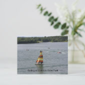 湖でのセーリング ポストカード (スタンド正面)