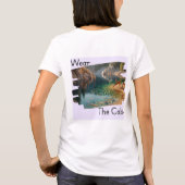 湖での平和な野生動物との自然な逃避 Tシャツ (裏面)