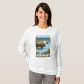 湖で飲むVermontMoose Tシャツ (正面フル)