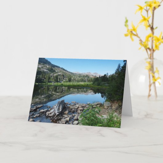 湖と反射、グリーティ空白のングカード カード (黄色い花)